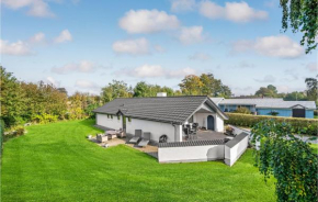 Amazing Home In Juelsminde With Sauna
